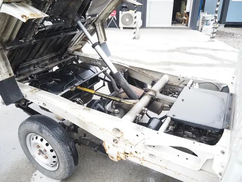 Mitsubishi Minicab Truck