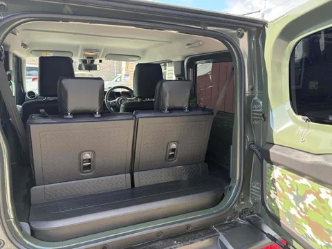 Suzuki Jimny Sierra