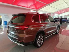Roewe RX8