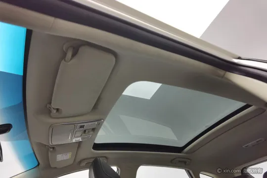 Geely Emgrand GS