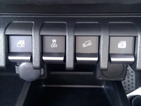 Suzuki Jimny Sierra