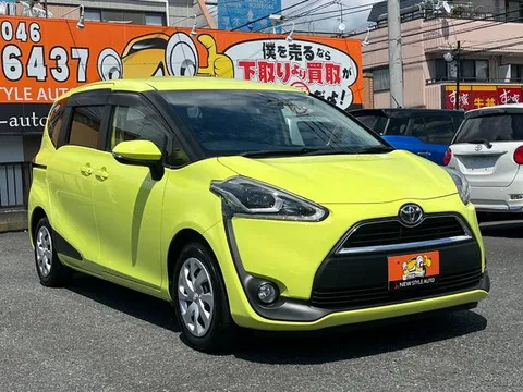 Toyota Sienta