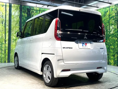 Mitsubishi eK Space