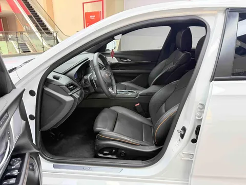 Cadillac CT4