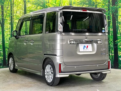 Suzuki Spacia Custom