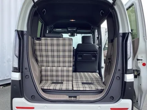 Honda N-BOX Joy