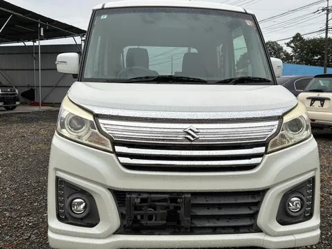 Suzuki Spacia Custom