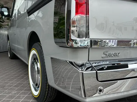 Nissan Vanette