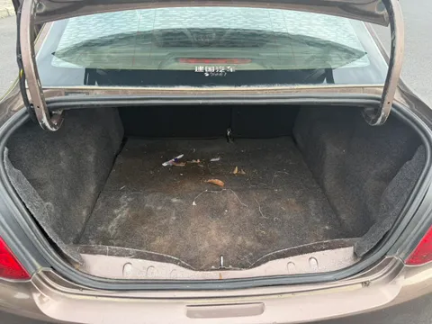 Peugeot 301