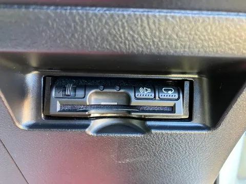 Toyota Yaris (Vitz)