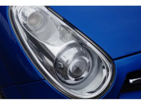 Subaru R2