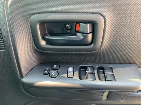 Suzuki Spacia Base