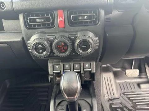 Suzuki Jimny Nomade