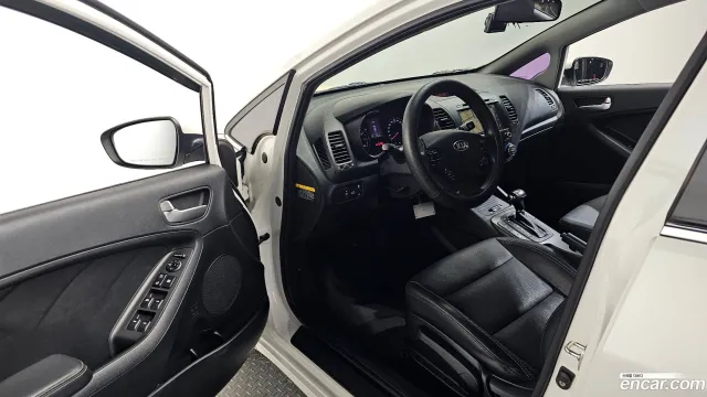 Kia Cerato (K3)