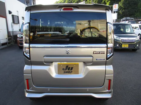 Suzuki Spacia Custom