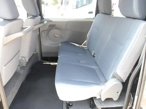 Mitsubishi Minicab Van