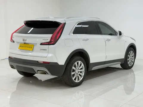 Cadillac XT4