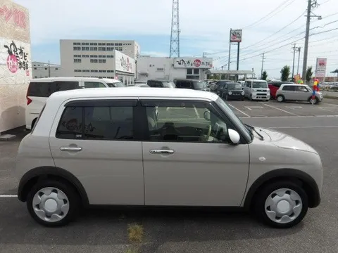 Suzuki Alto Lapin