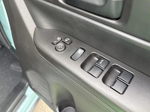 Suzuki Spacia Gear