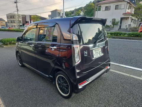 Honda N-WGN Custom