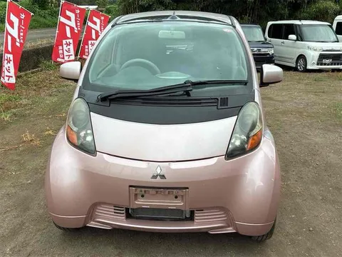 Mitsubishi I