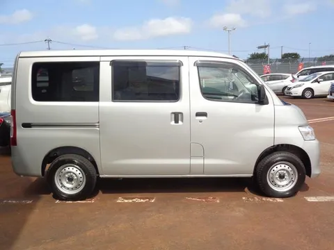 Toyota TownAce Van