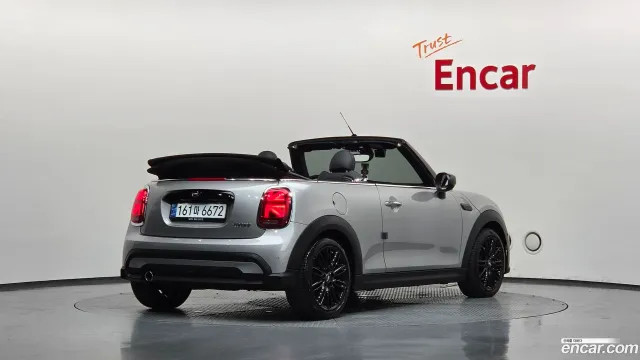 MINI Cooper Convertible