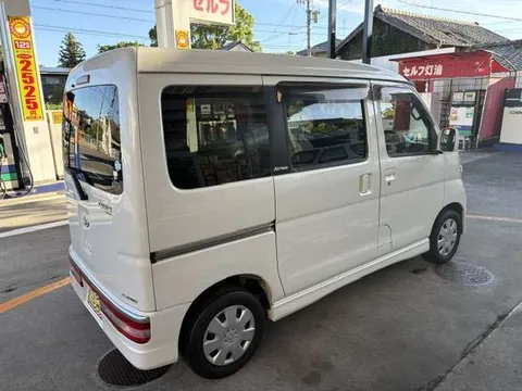 Daihatsu Atrai Wagon