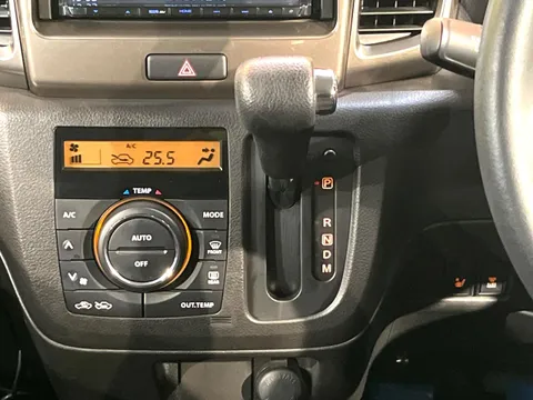 Suzuki Spacia Custom Z