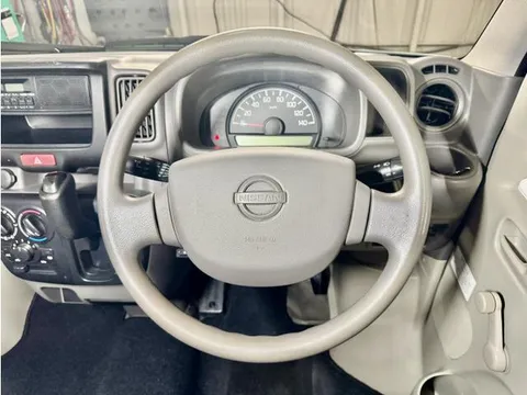 Nissan Clipper