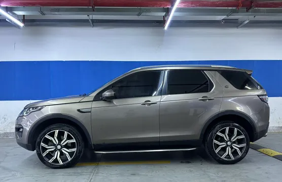 Land Rover Discovery Sport