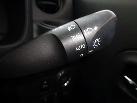 Daihatsu Mira Tocot