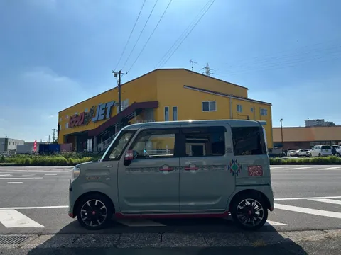 Suzuki Spacia