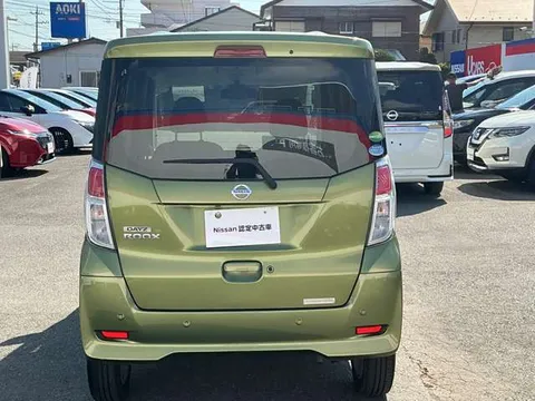 Nissan Dayz Roox
