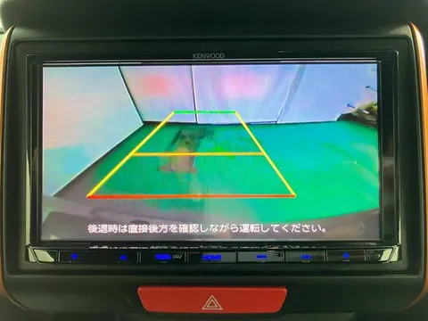 Honda N-BOX Slash