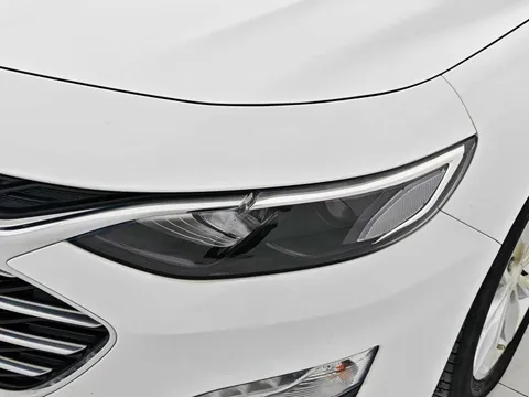 Chevrolet Malibu XL