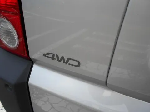 Daihatsu Naked