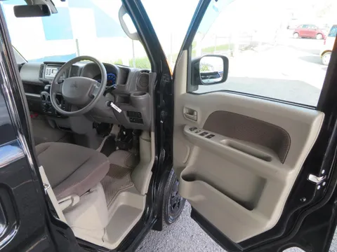 Mitsubishi Minicab Van