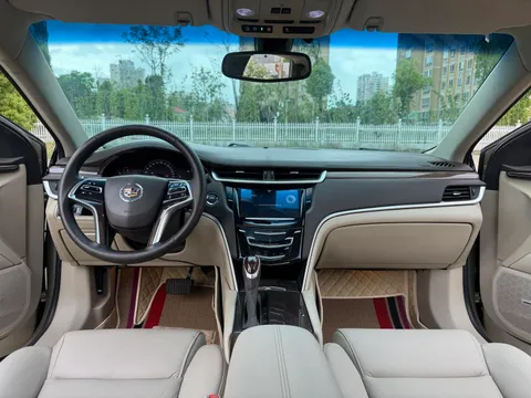 Cadillac XTS