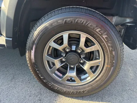 Suzuki Jimny Nomade