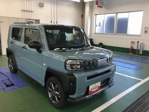 Daihatsu Taft