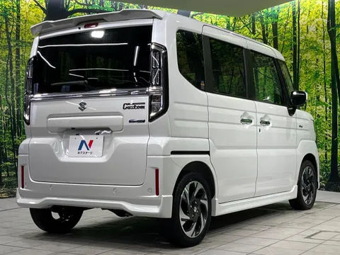 Suzuki Spacia Custom