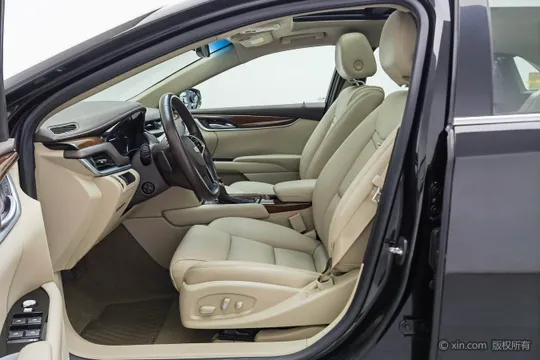 Cadillac XTS
