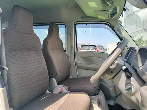 Mitsubishi Minicab Van