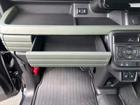 Suzuki Spacia Gear