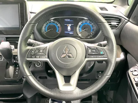 Mitsubishi Delica Mini