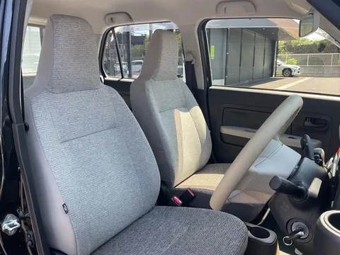 Daihatsu Mira Tocot
