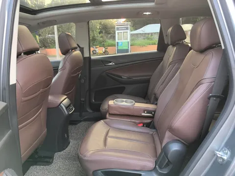 Buick GL6