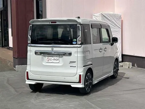 Suzuki Spacia Custom