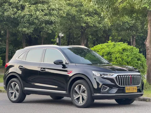 Hongqi HS5
